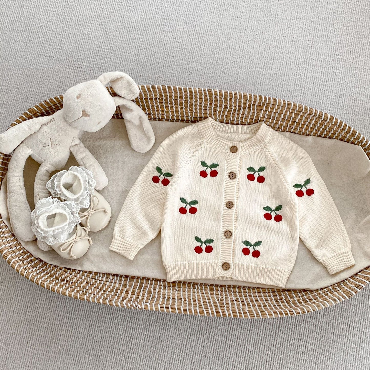 Arrival Autumn Baby Unisex Long Sleeves Cherry Jacquard Pattern Strap Onesies and Crew Neck Cardigan – Matching Set-2